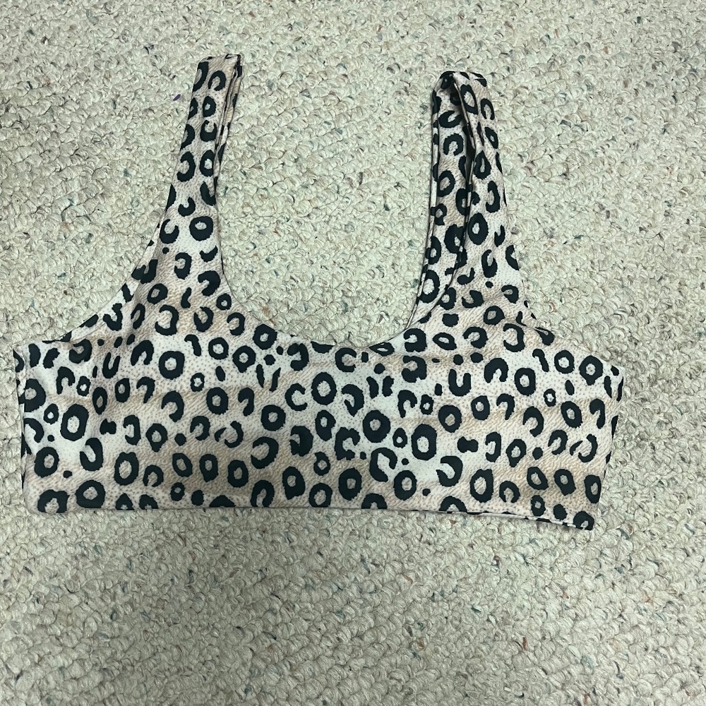 Cheetah print top